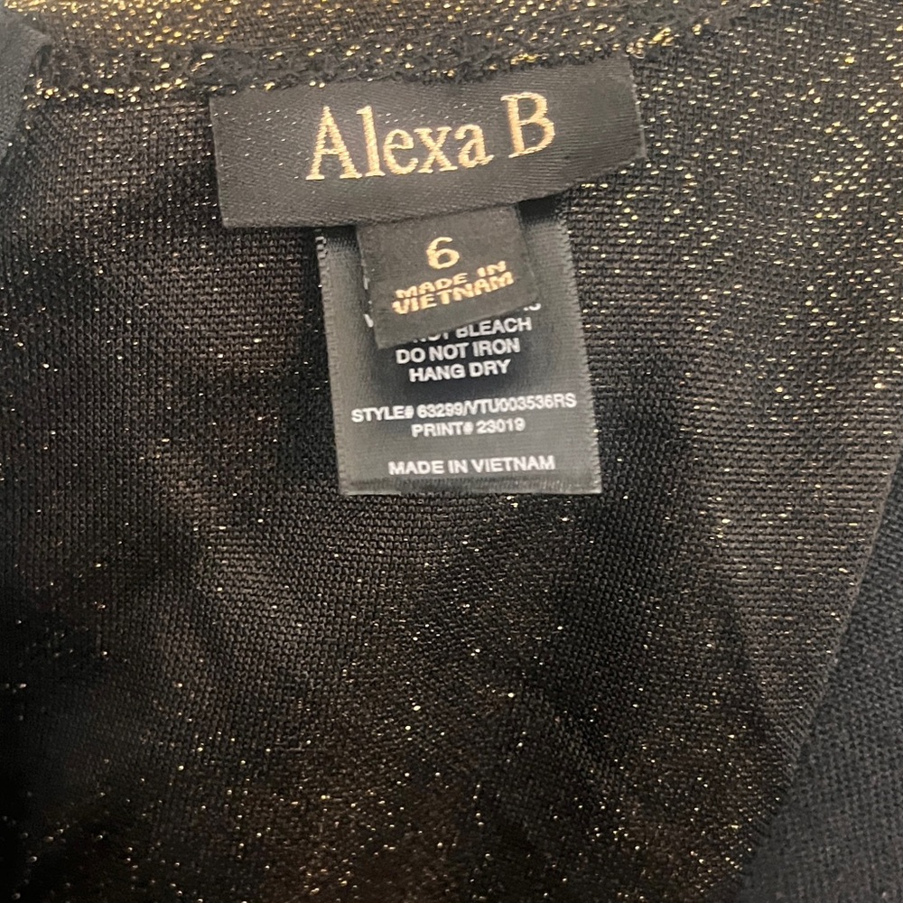 NWT Alexa B formal maxi dress V Neck Gold Shimmer Sz 6 Fitted‎ Formal - Picture 9 of 11